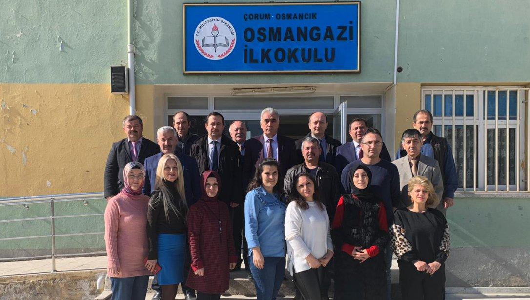 İlçe Milli Eğitim Müdürümüz İdris MAKİNECİ Osmangazi İlkokulu'nu Ziyaret Etti.