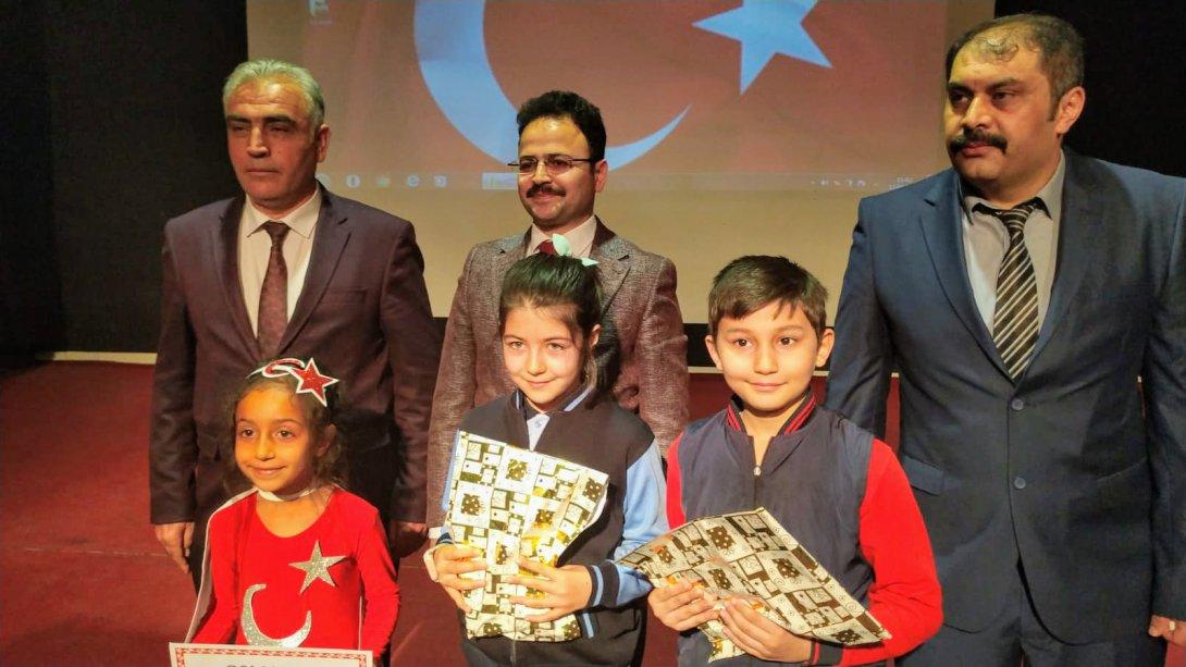 12 Mart İstiklal Marşının Kabulü ve Mehmet Akif Ersoy'u Anma Günü programı Belediye Kültür Sitesinde yapıldı.